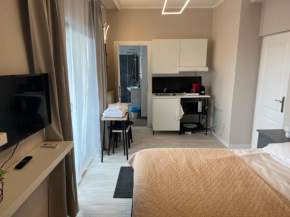 AZZA Aparthotel